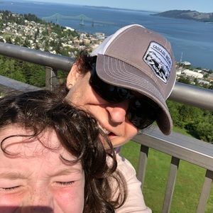 Meet your Posher, Julie